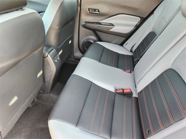 2024 Nissan Kicks SR photo 24