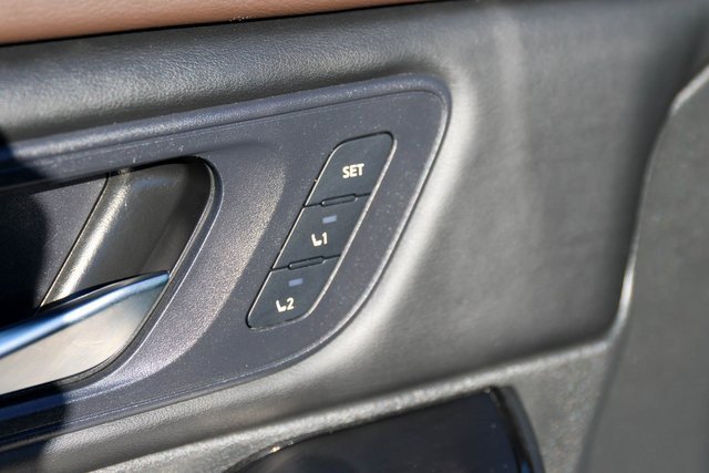 Used 2023 Gray Nissan SL image 13