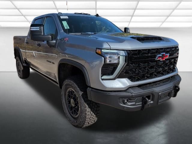 2026 Chevrolet Silverado 2500HD ZR2's photo