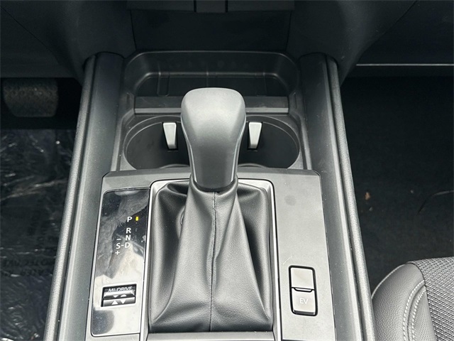 2025 Mazda CX-50 Preferred photo 4