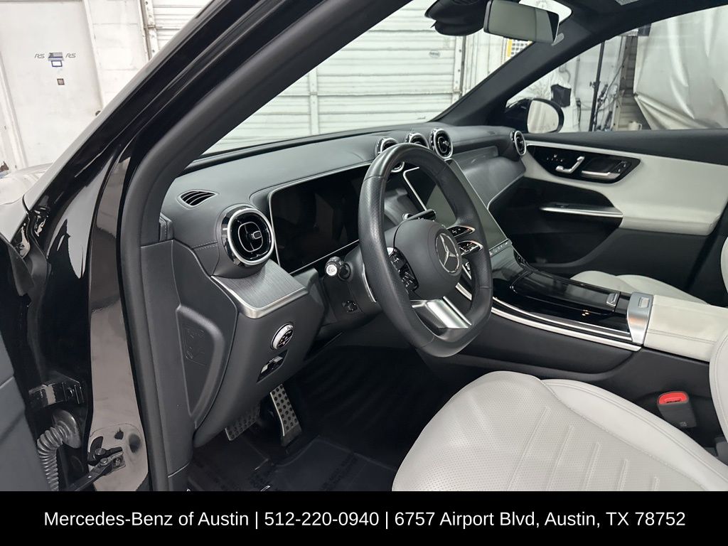 2024 Mercedes Benz GLC 4MATIC 300 photo 9