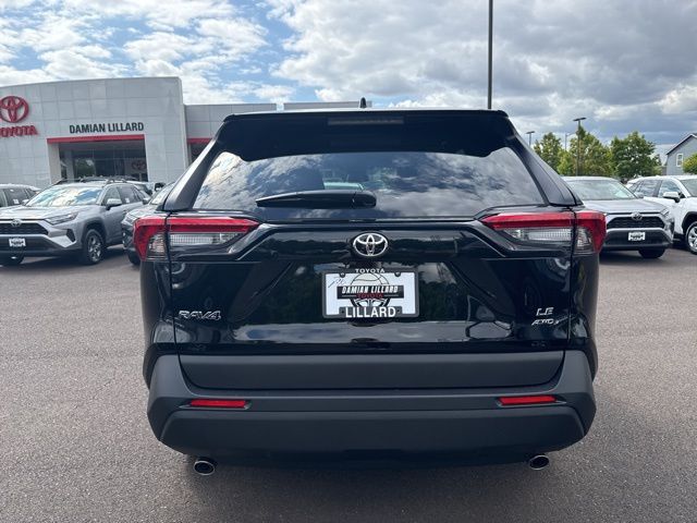 2025 Toyota RAV4 LE photo 3