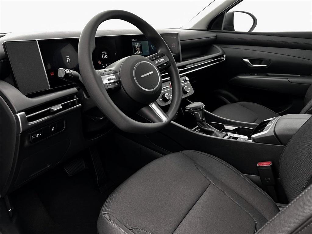2026 Hyundai Tucson SE photo 13