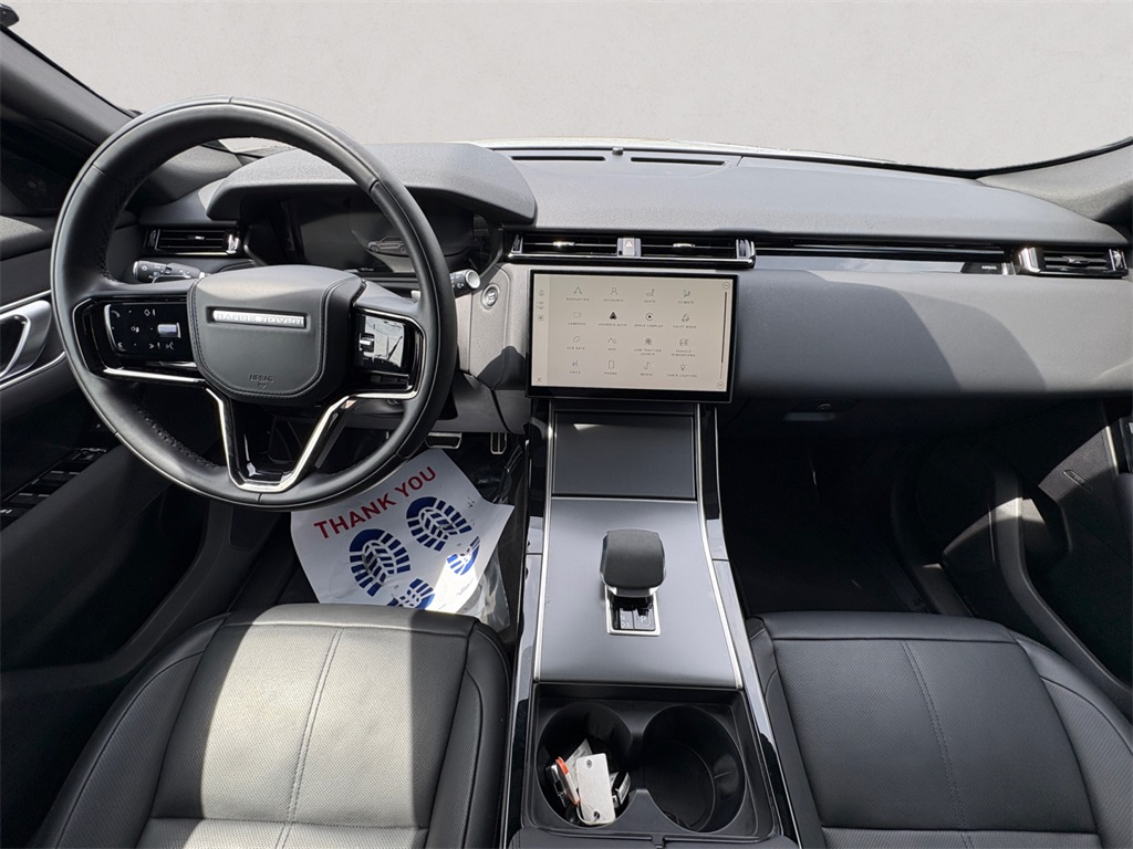2024 Land Rover Range Rover Velar SE photo 10