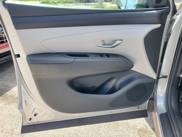 2026 Hyundai Tucson SEL photo 11