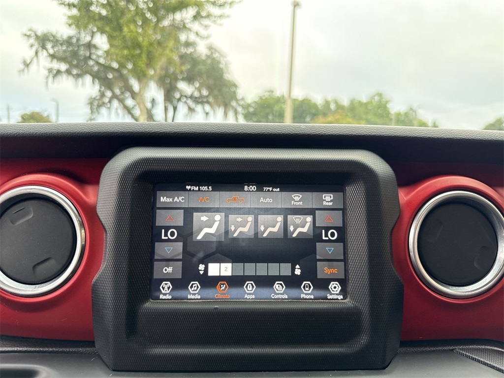 2021 Jeep Gladiator Rubicon photo 17