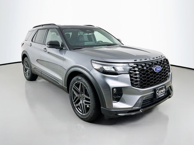 2026 Ford Explorer ST's photo