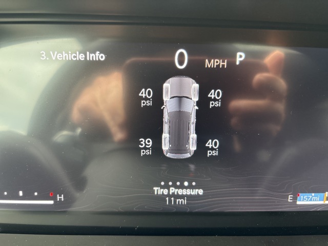 2025 Jeep Grand Cherokee Laredo photo 2