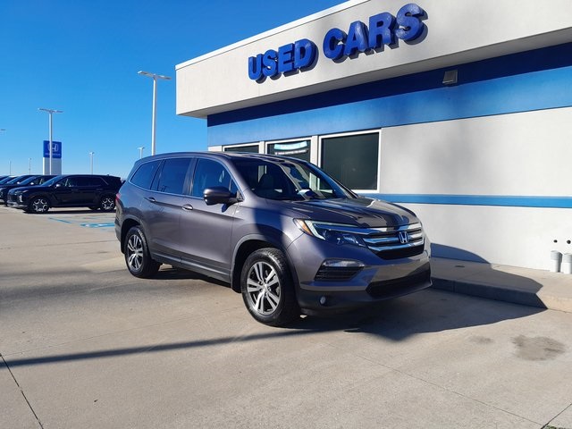2016 Honda Pilot EX-L photo 2