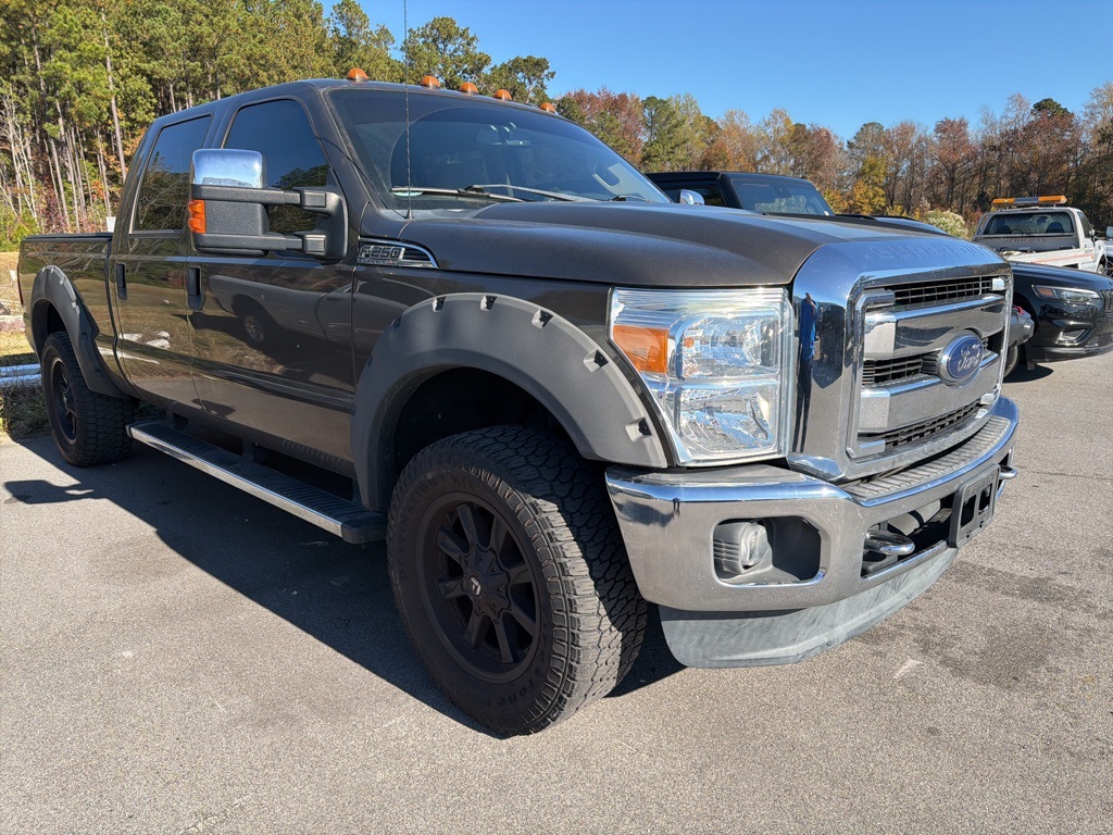 2016 Ford F-250 photo 2