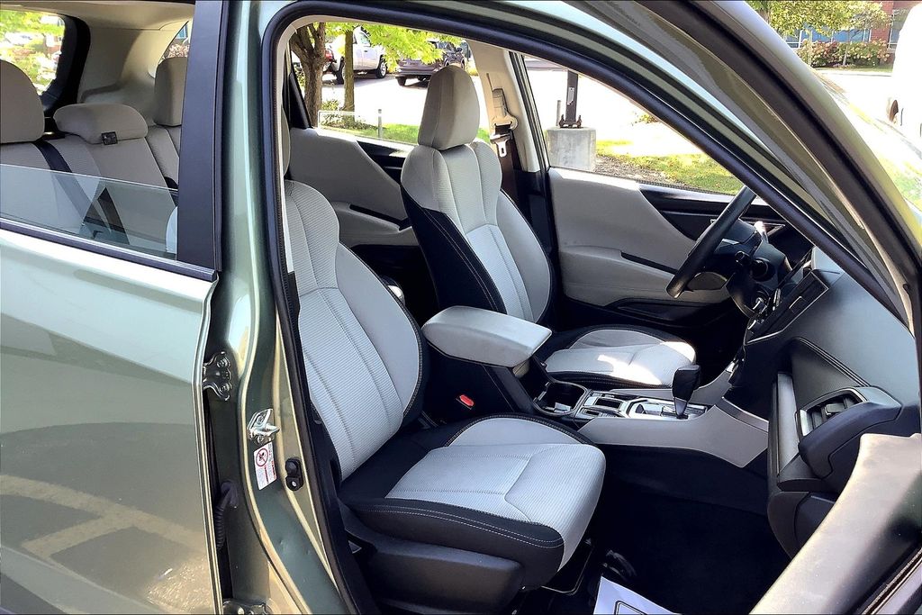 2019 Subaru Forester Base photo 4