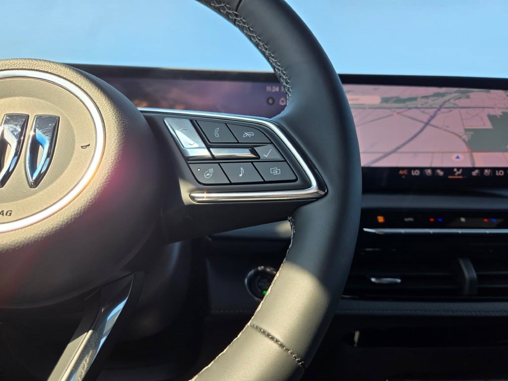 2026 Buick Enclave Avenir photo 32