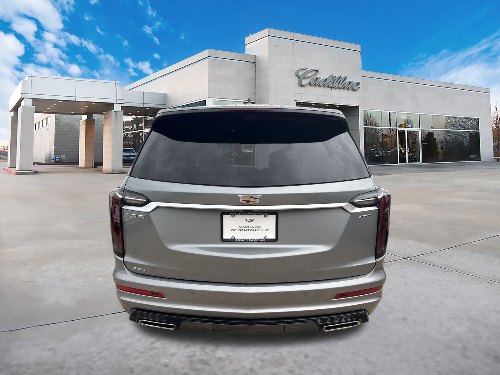 2025 Cadillac XT6 Sport photo 4