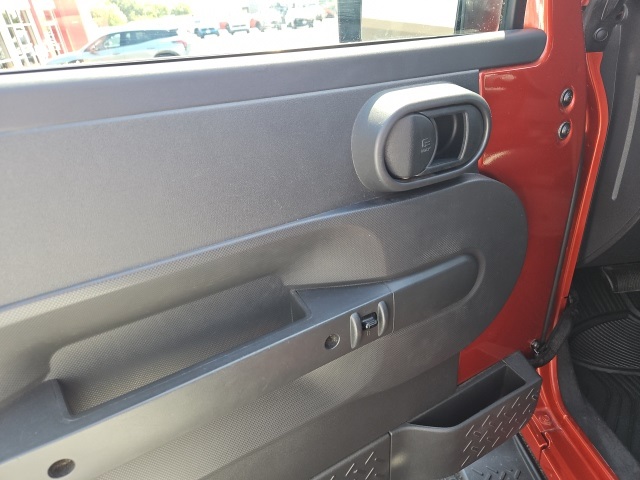 2009 Jeep Wrangler X photo 18
