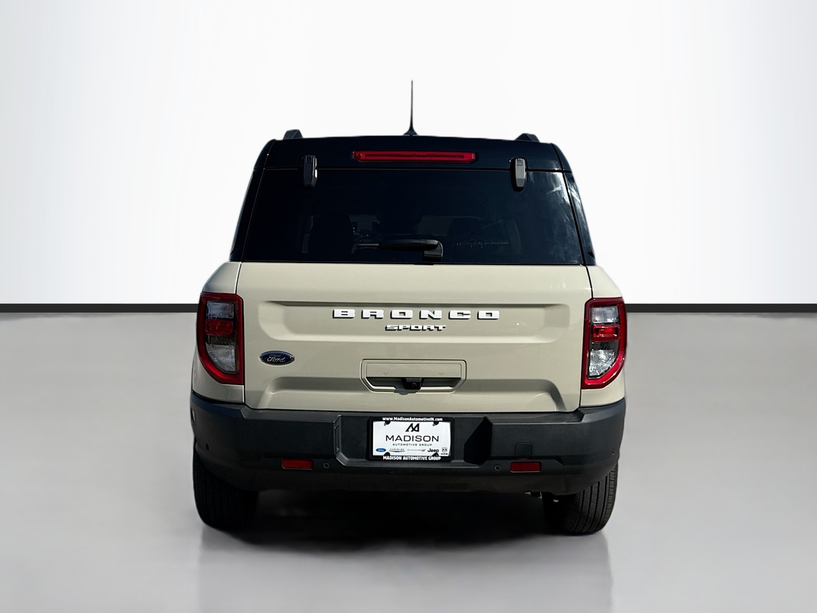 2024 Ford Bronco Sport Outer Banks photo 4