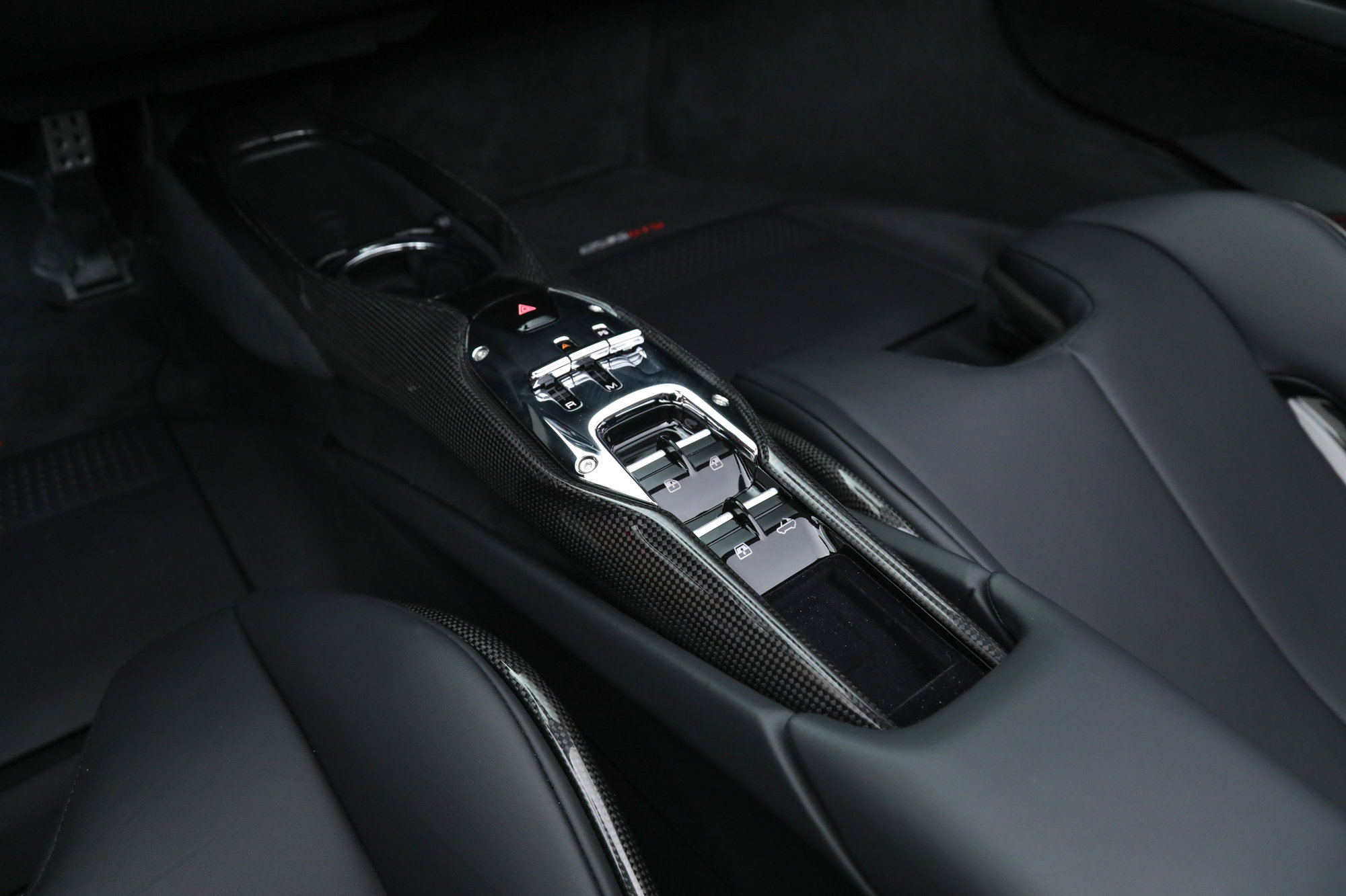 2024 Ferrari 296 GTS photo 29