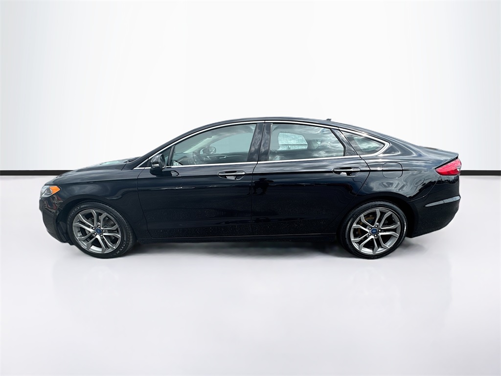 2019 Ford Fusion SEL photo 4