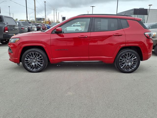 2023 Jeep Compass Red Edition photo 2