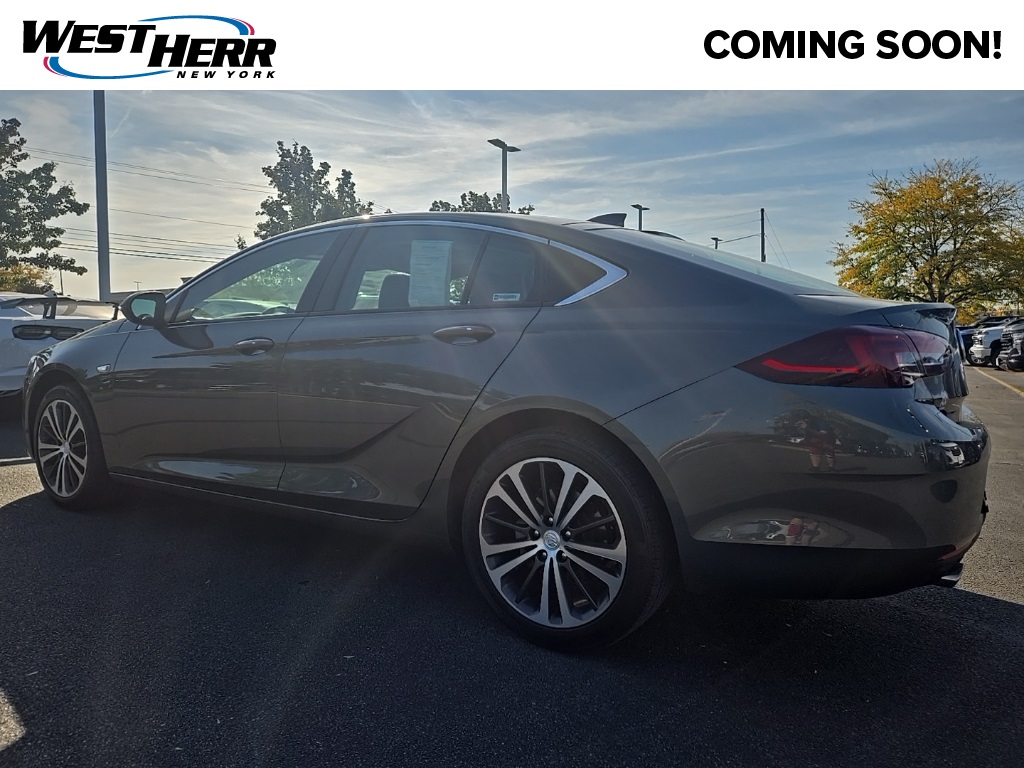 2019 Buick Regal Preferred II photo 2