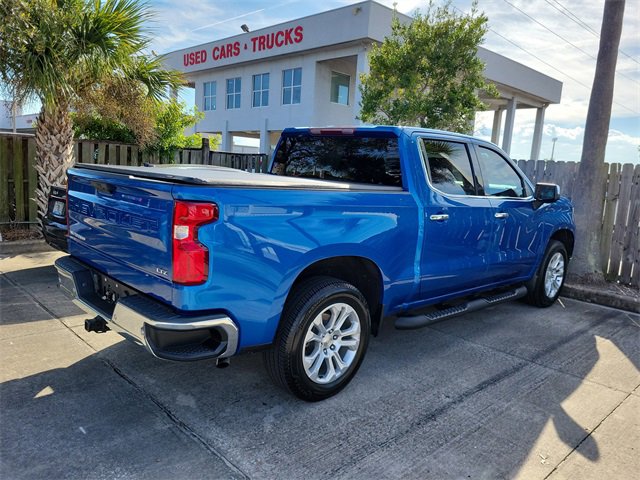 2022 Chevrolet Silverado 1500 LTZ photo 4