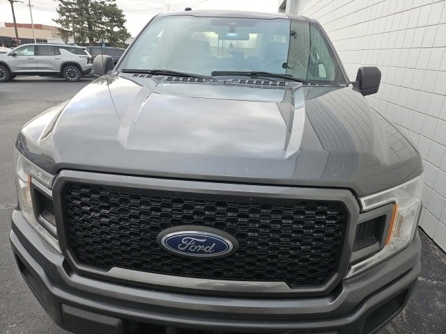 2019 Ford F-150 XL's photo