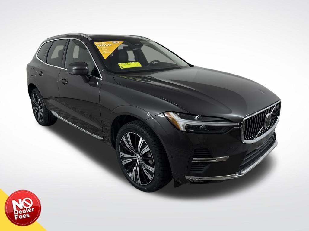 2022 Volvo XC60 Inscription's photo