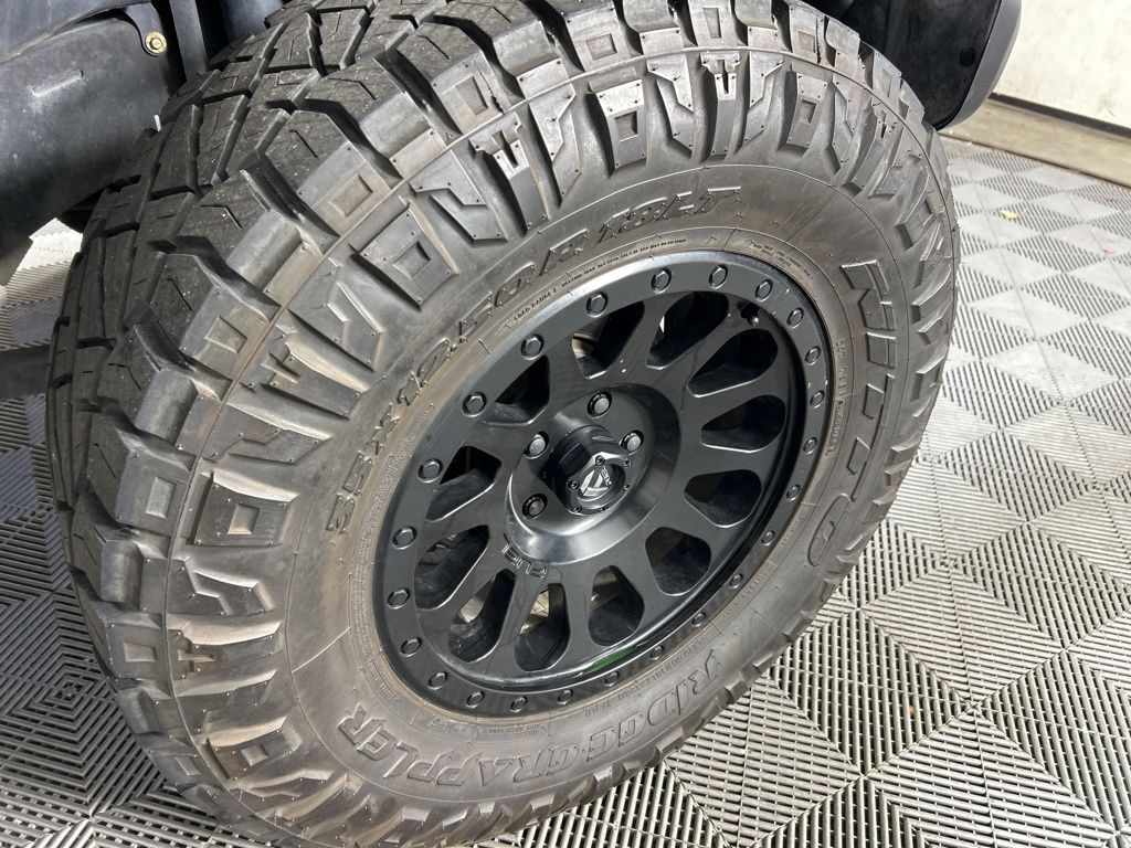 2021 Jeep Wrangler Unlimited Sahara Altitude photo 4