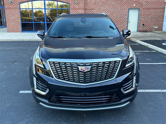 2023 Cadillac XT5 Premium Luxury photo 2