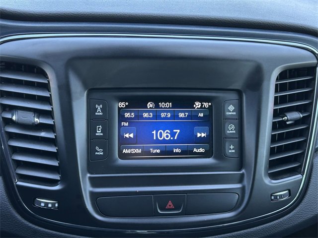 2016 Chrysler 200 S photo 11