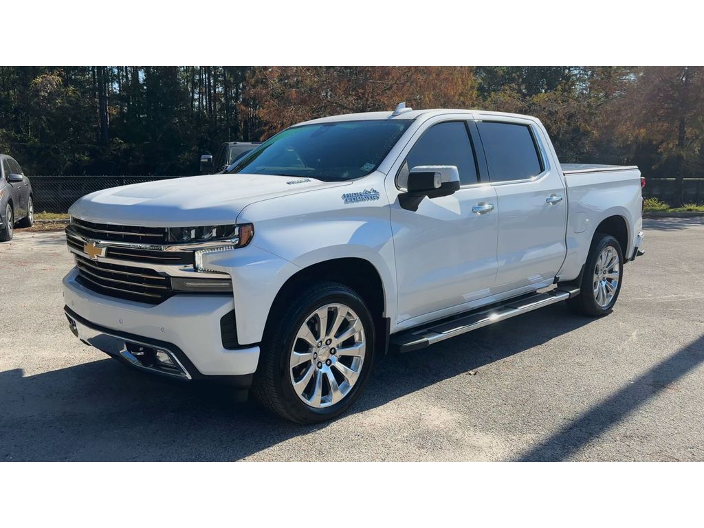 2021 Chevrolet Silverado 1500 High Country photo 3