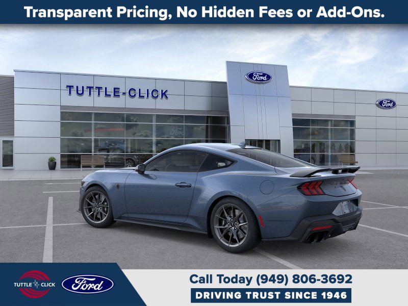 2025 Ford Mustang Dark Horse photo 3