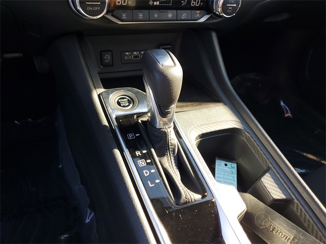 2025 Nissan Sentra SV photo 17
