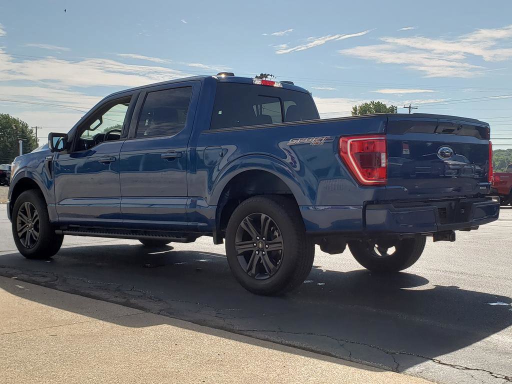 2023 Ford F-150 XLT photo 4