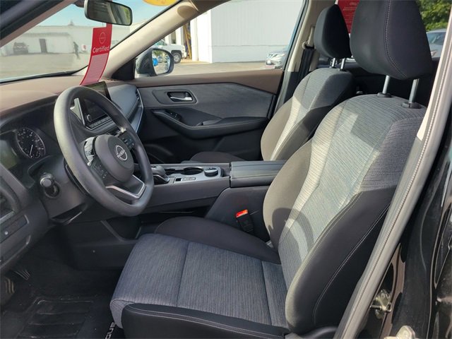 2023 Nissan Rogue SV photo 15
