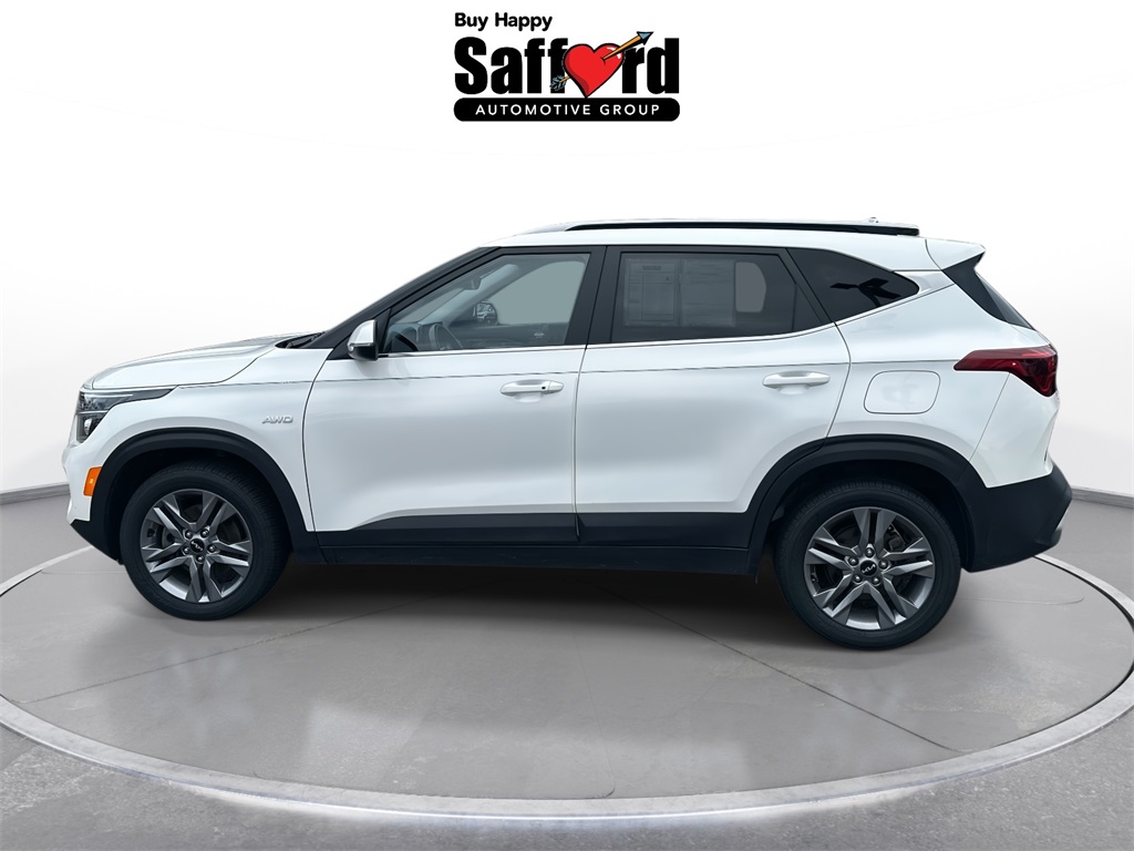 2023 Kia Seltos S photo 3