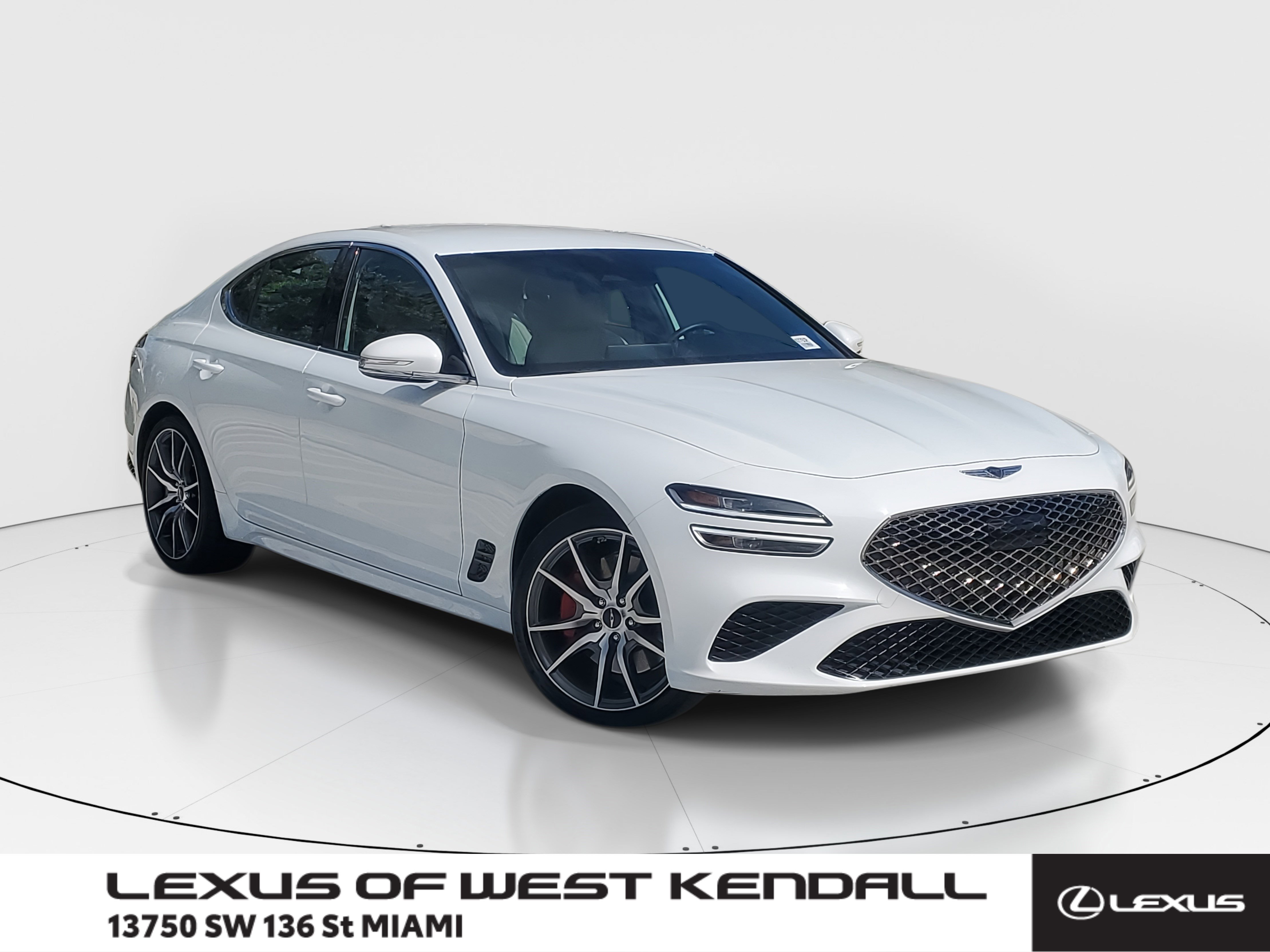2025 GENESIS G70 Standard's photo