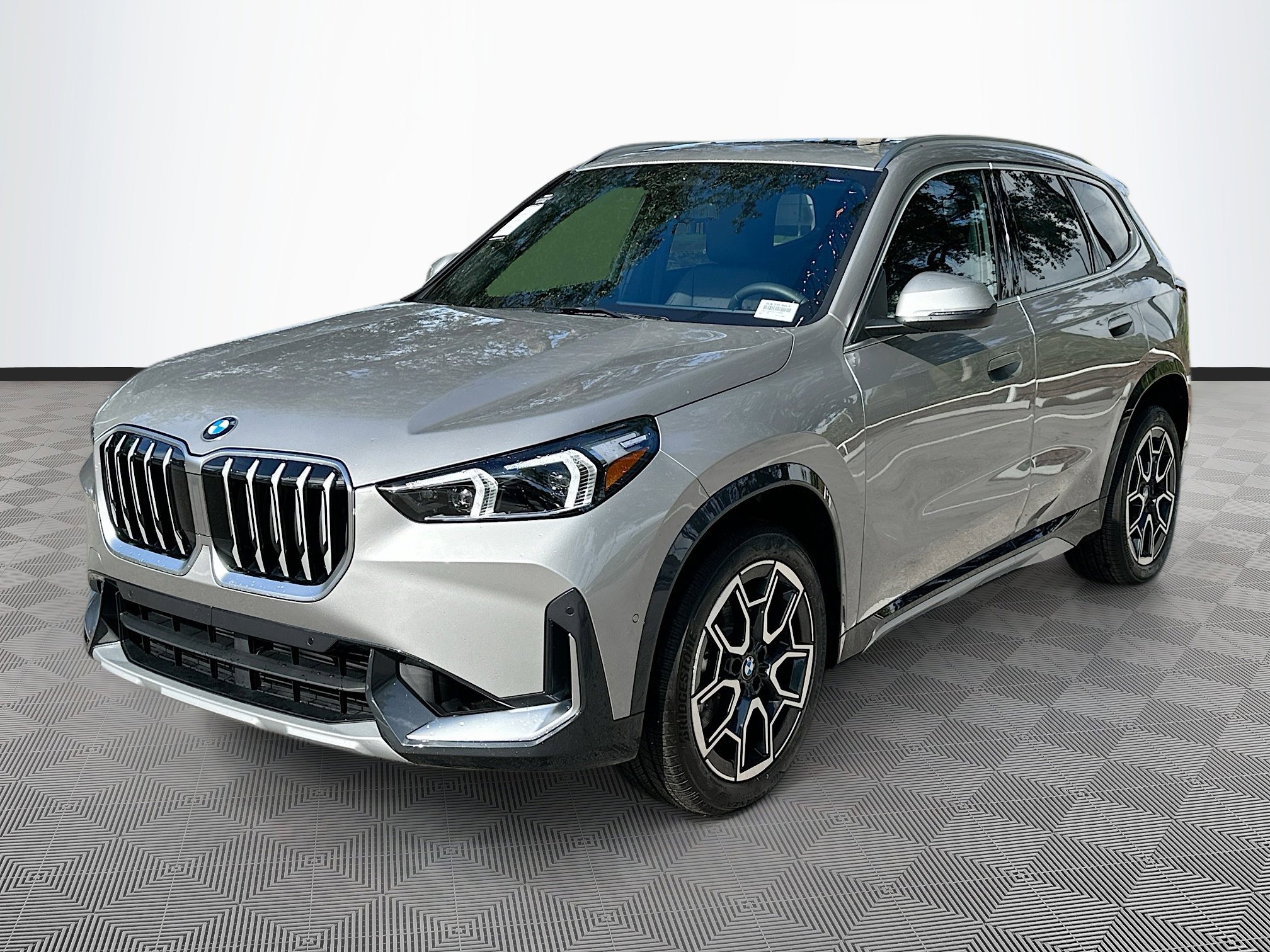 2026 Bmw X1 XDrive28i photo 3