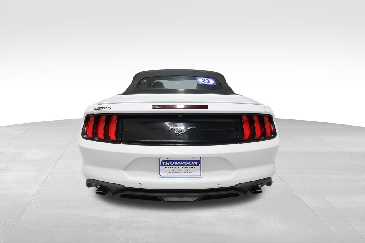 2023 Ford Mustang EcoBoost Premium photo 3