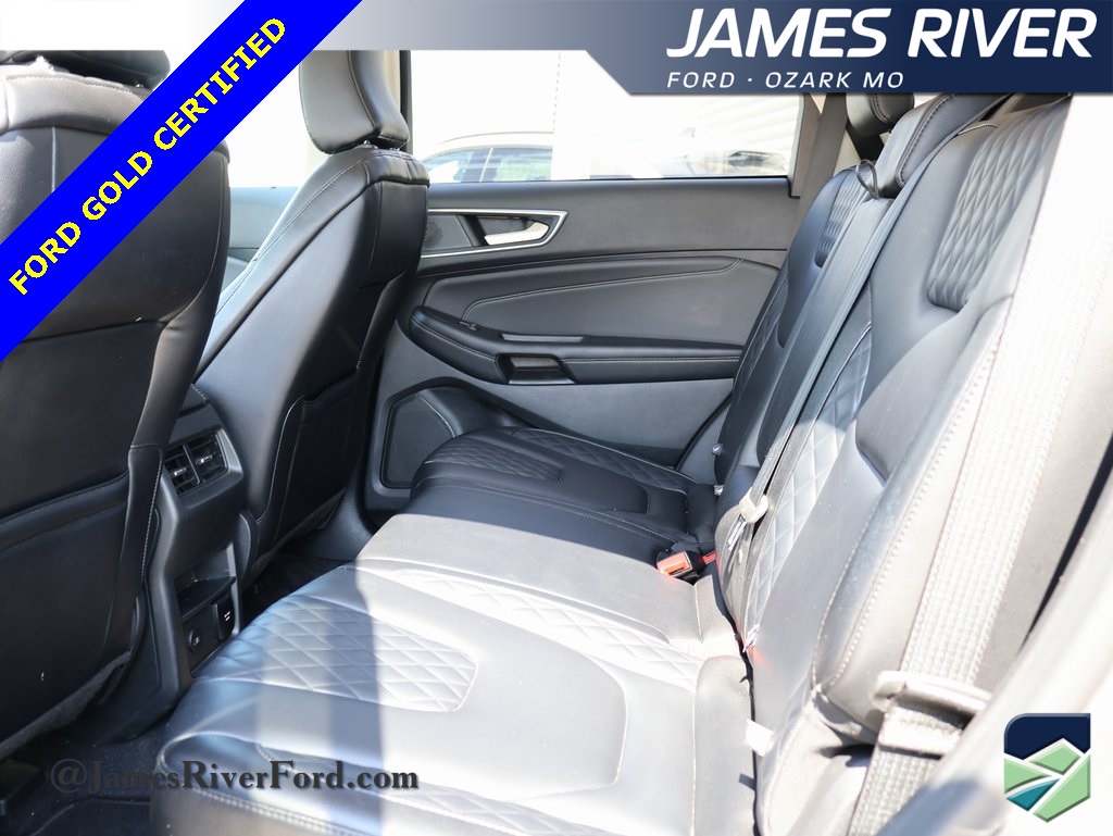 2024 Ford Edge Titanium photo 15