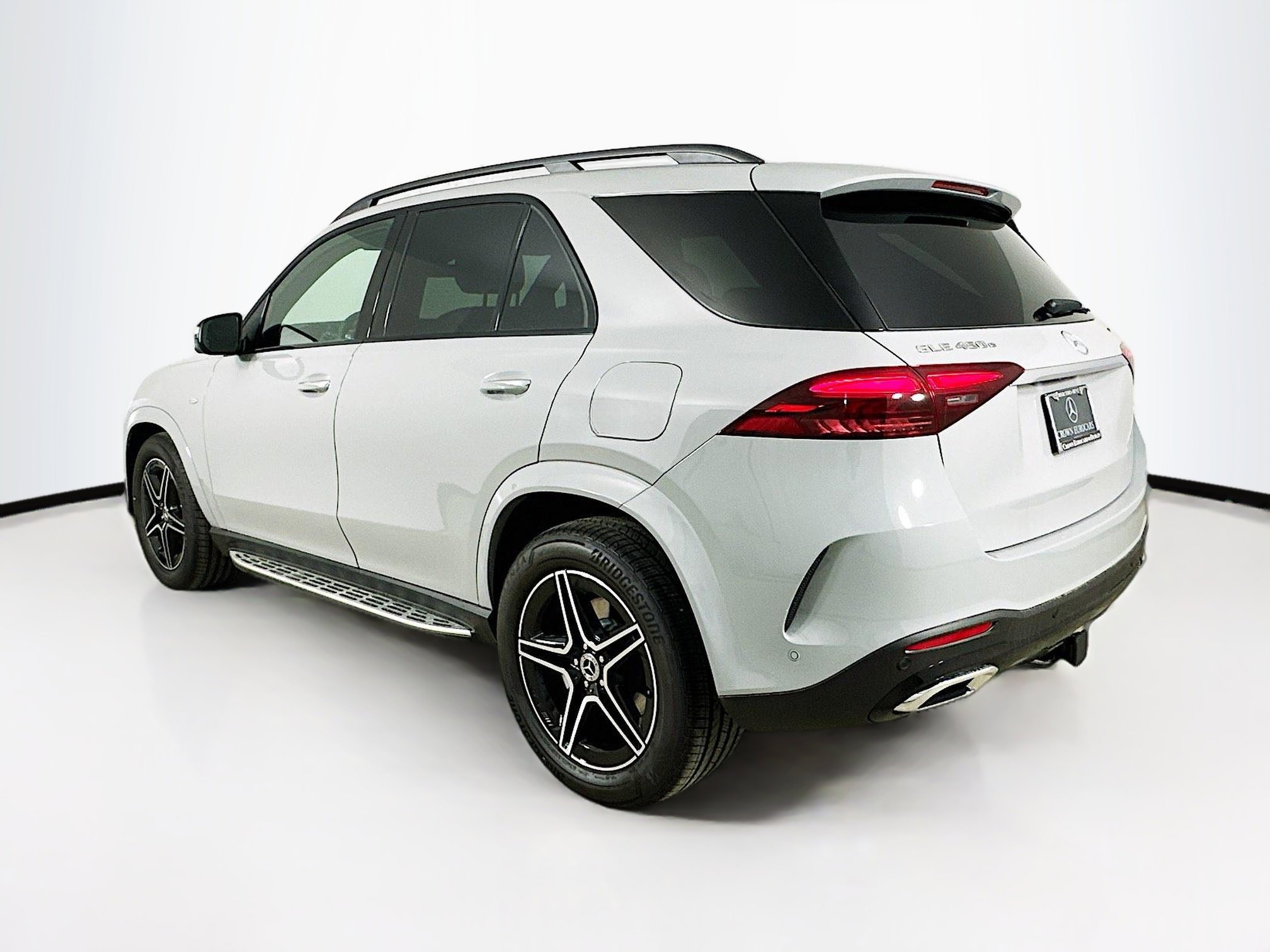 2025 Mercedes Benz GLE 450e 4MATIC photo 3