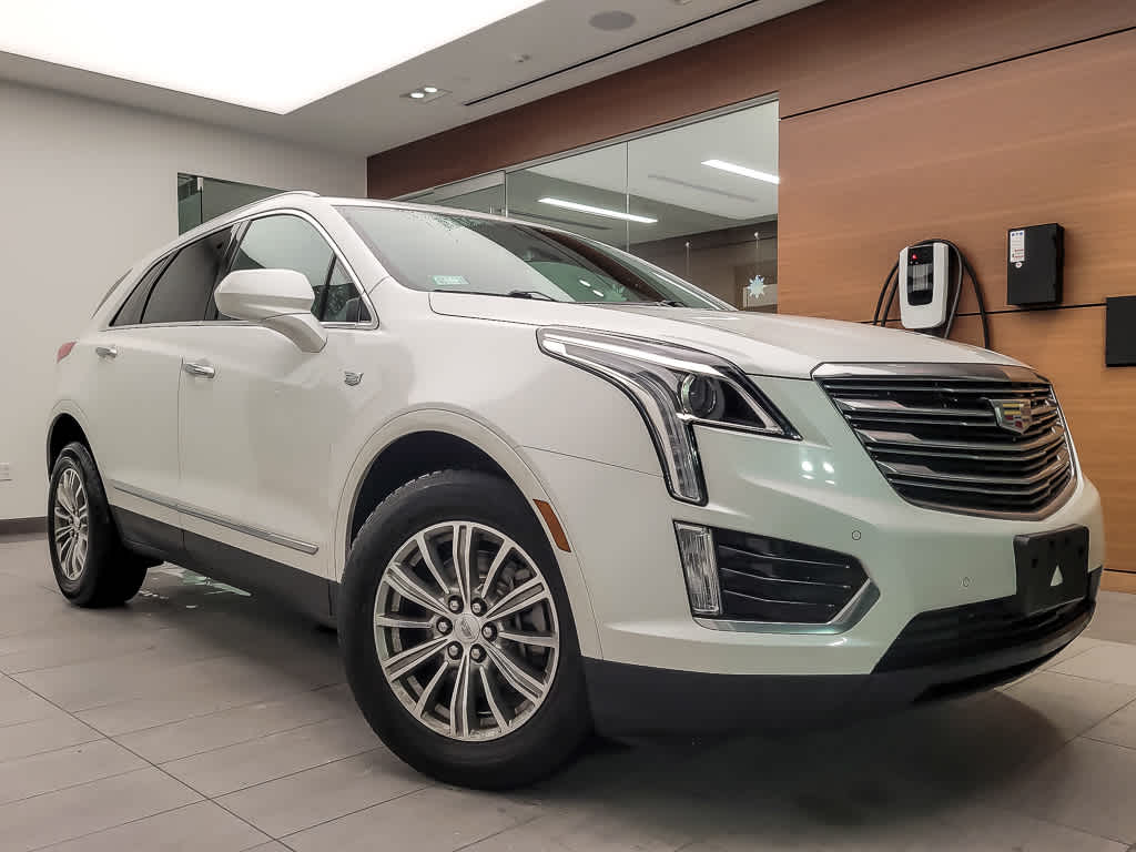 2017 Cadillac XT5 Luxury's photo