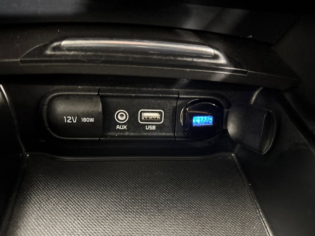 2017 Kia Optima LX photo 28