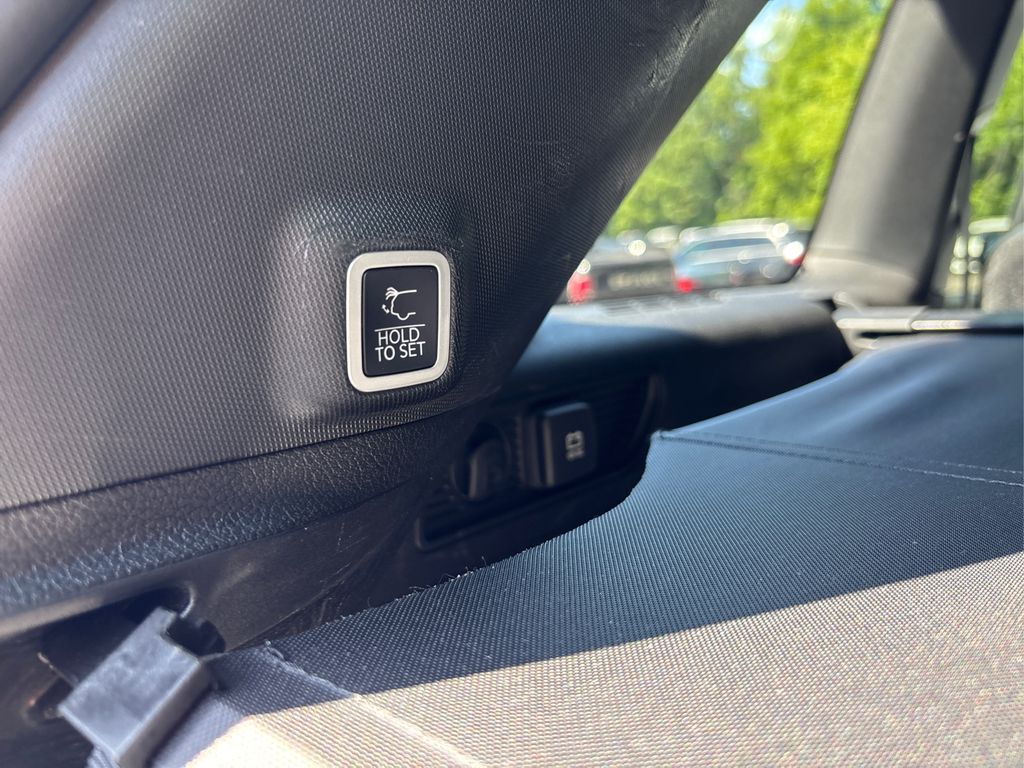 2022 Jeep Grand Cherokee Summit 4xe photo 10