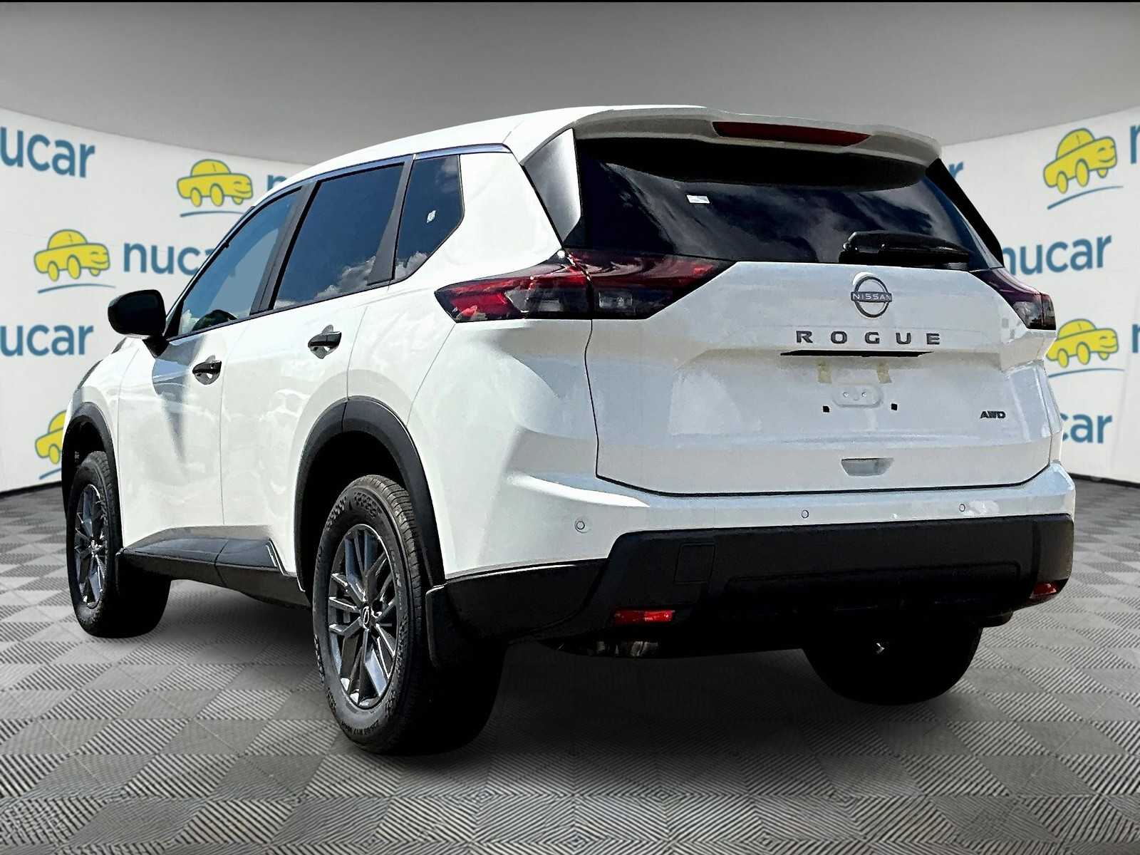 2026 Nissan Rogue S photo 4