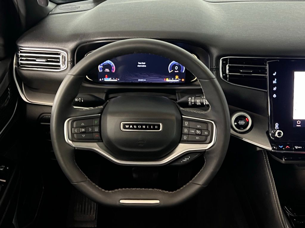 2023 Jeep Wagoneer Series II photo 3