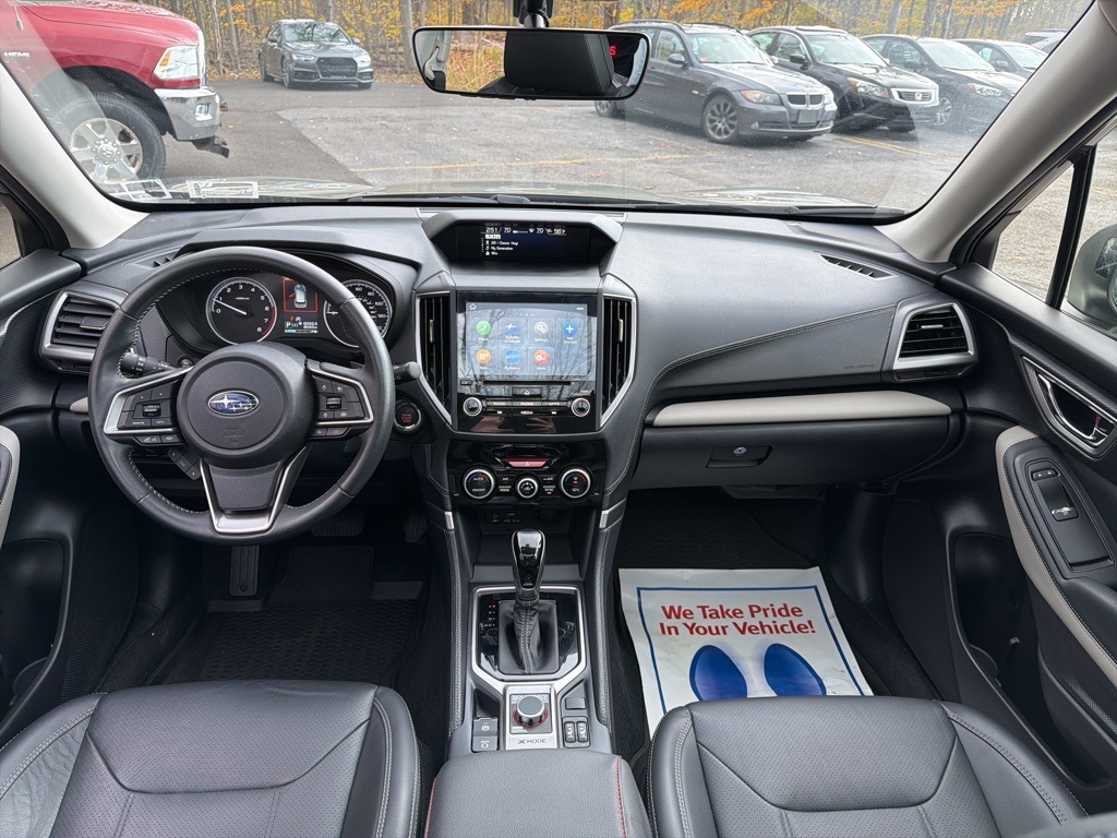2023 Subaru Forester Limited photo 4