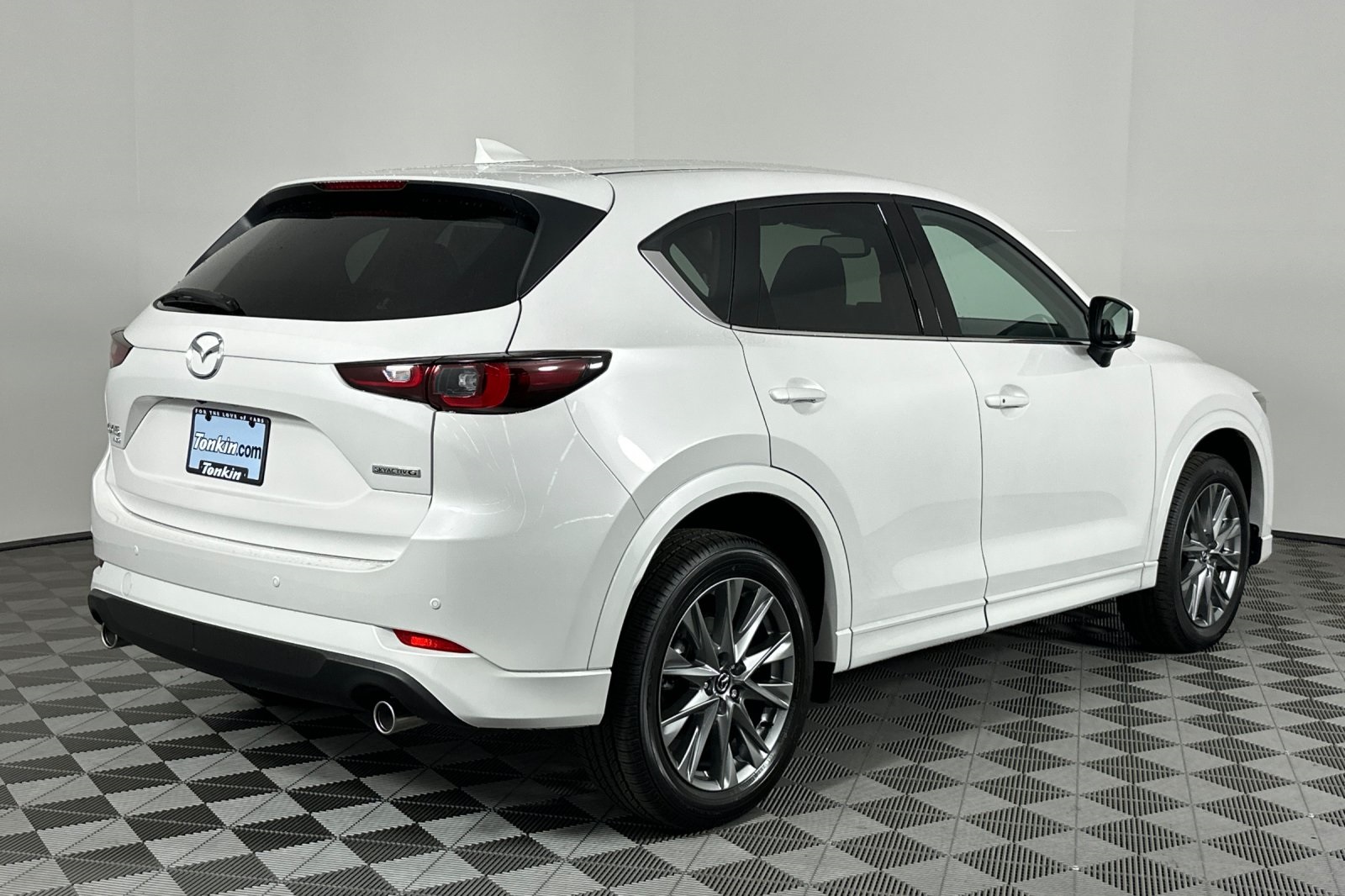 2025 Mazda CX-5 2.5 Premium Plus photo 2