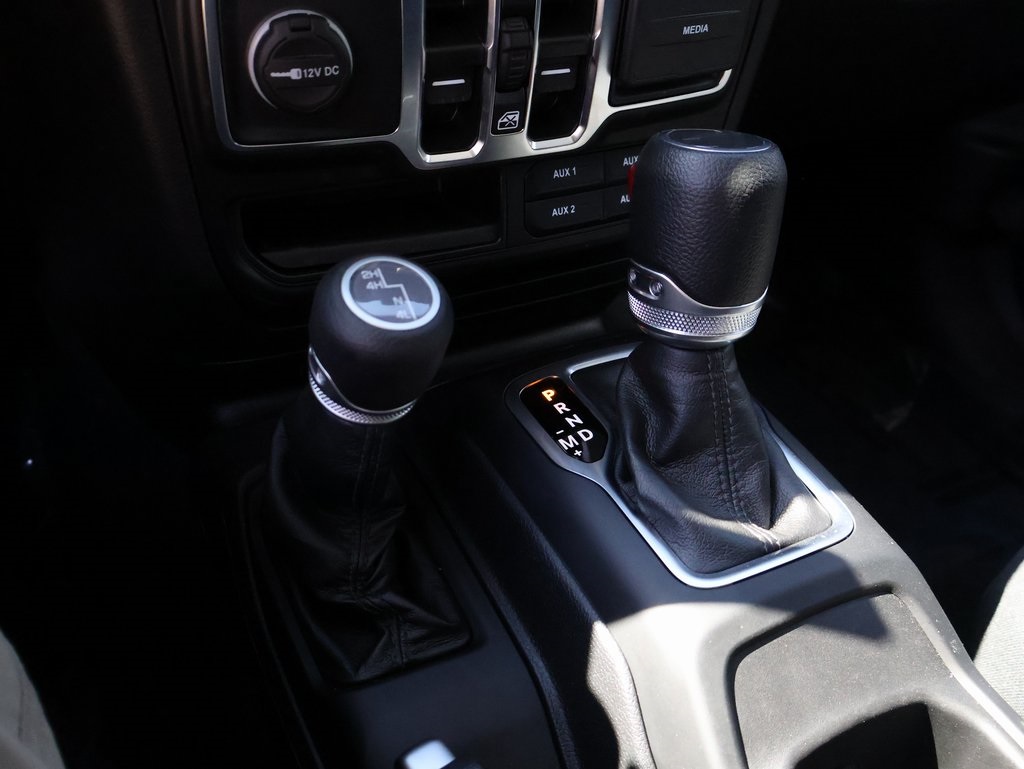 2022 Jeep Gladiator Sport photo 38