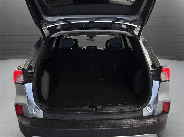 2022 Ford Escape SEL photo 28