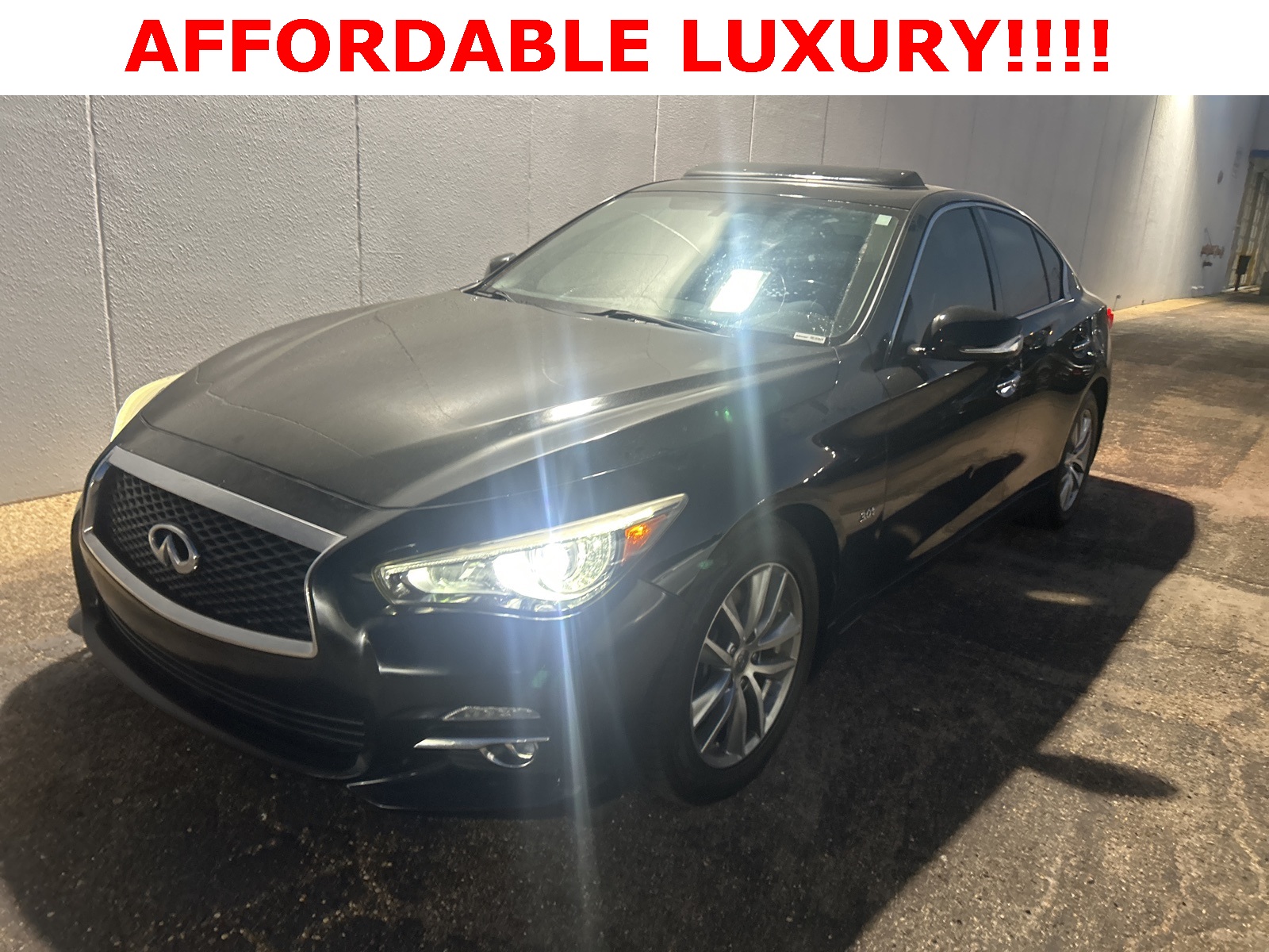 Used 2016 INFINITI Q50 Premium with VIN JN1EV7AR1GM340566 for sale in Jackson, MS
